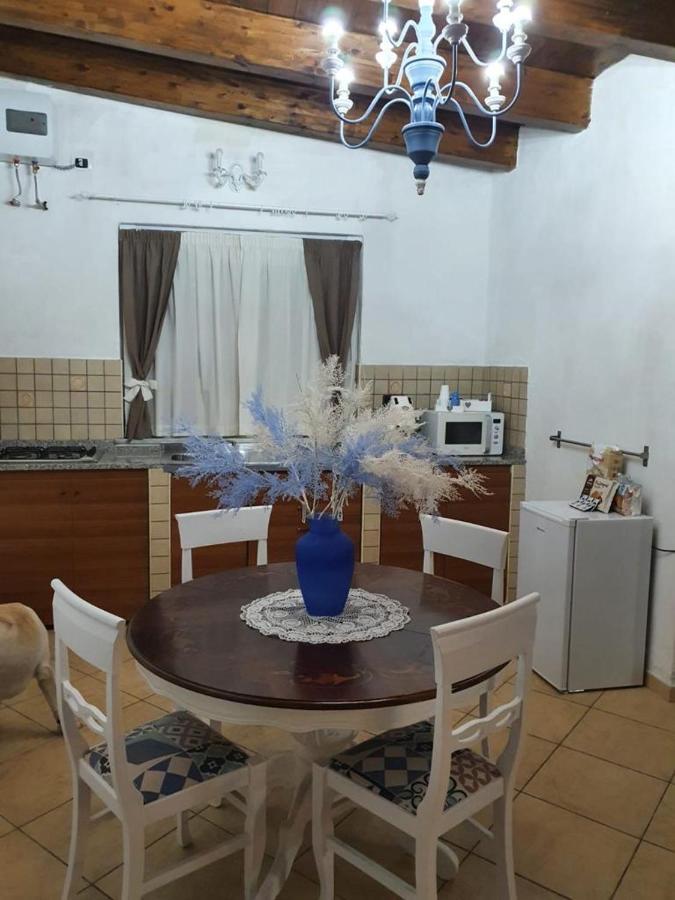 La Dependance Bed & Breakfast Torre Annunziata Dış mekan fotoğraf