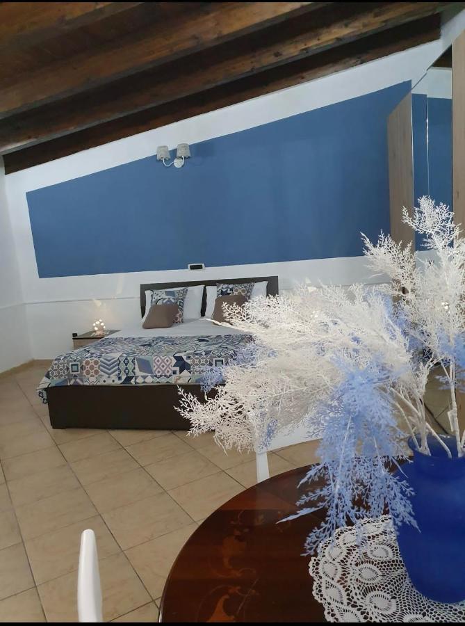La Dependance Bed & Breakfast Torre Annunziata Dış mekan fotoğraf
